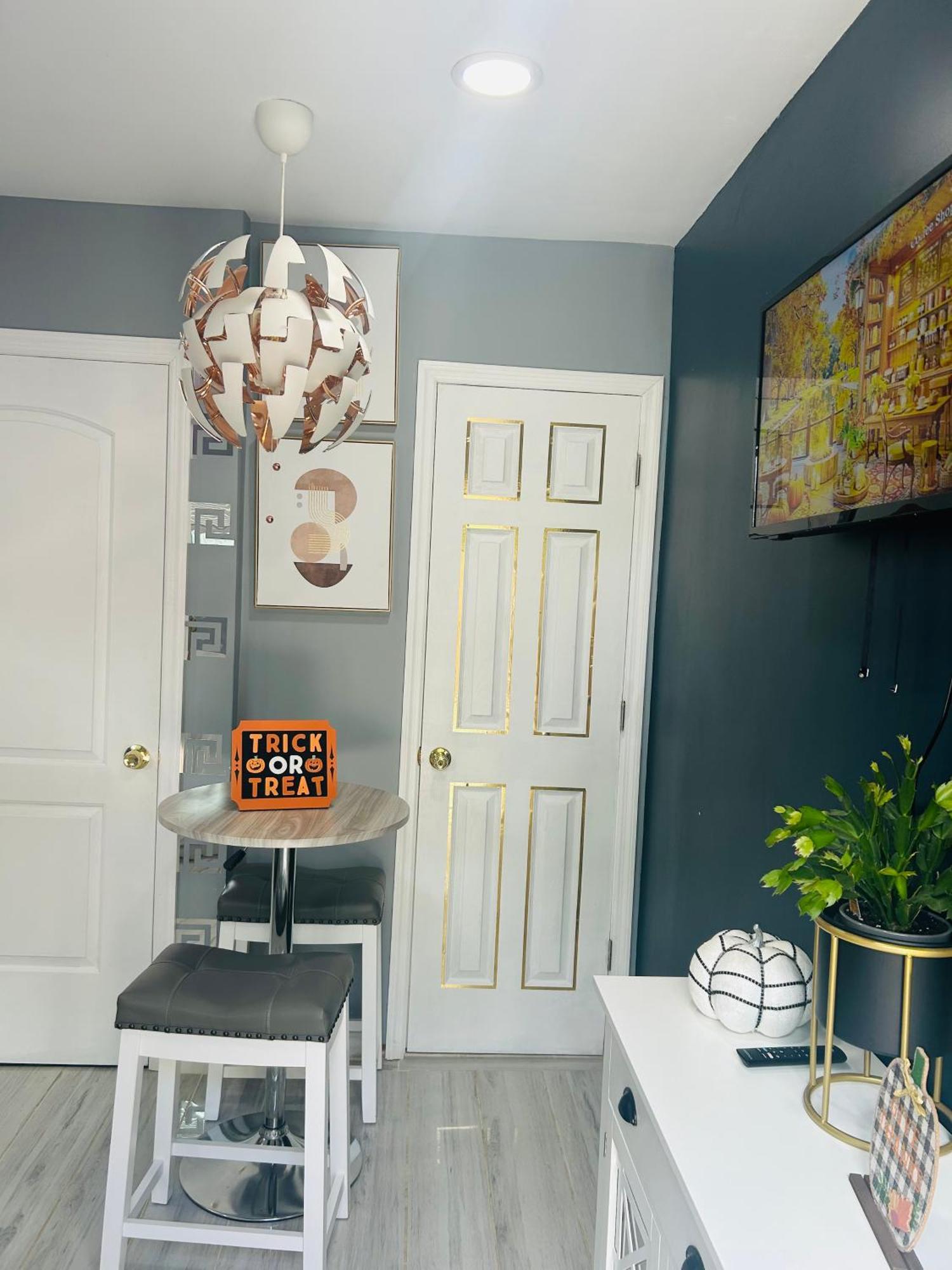 Fancy Studio Private Entrance Selden Exterior foto
